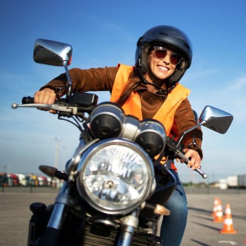 Curs moto de conducere defensiva, 3 zile x 5 ore